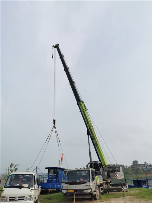 山南市桥梁建设吊装案例